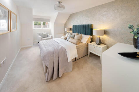 Second bedroom